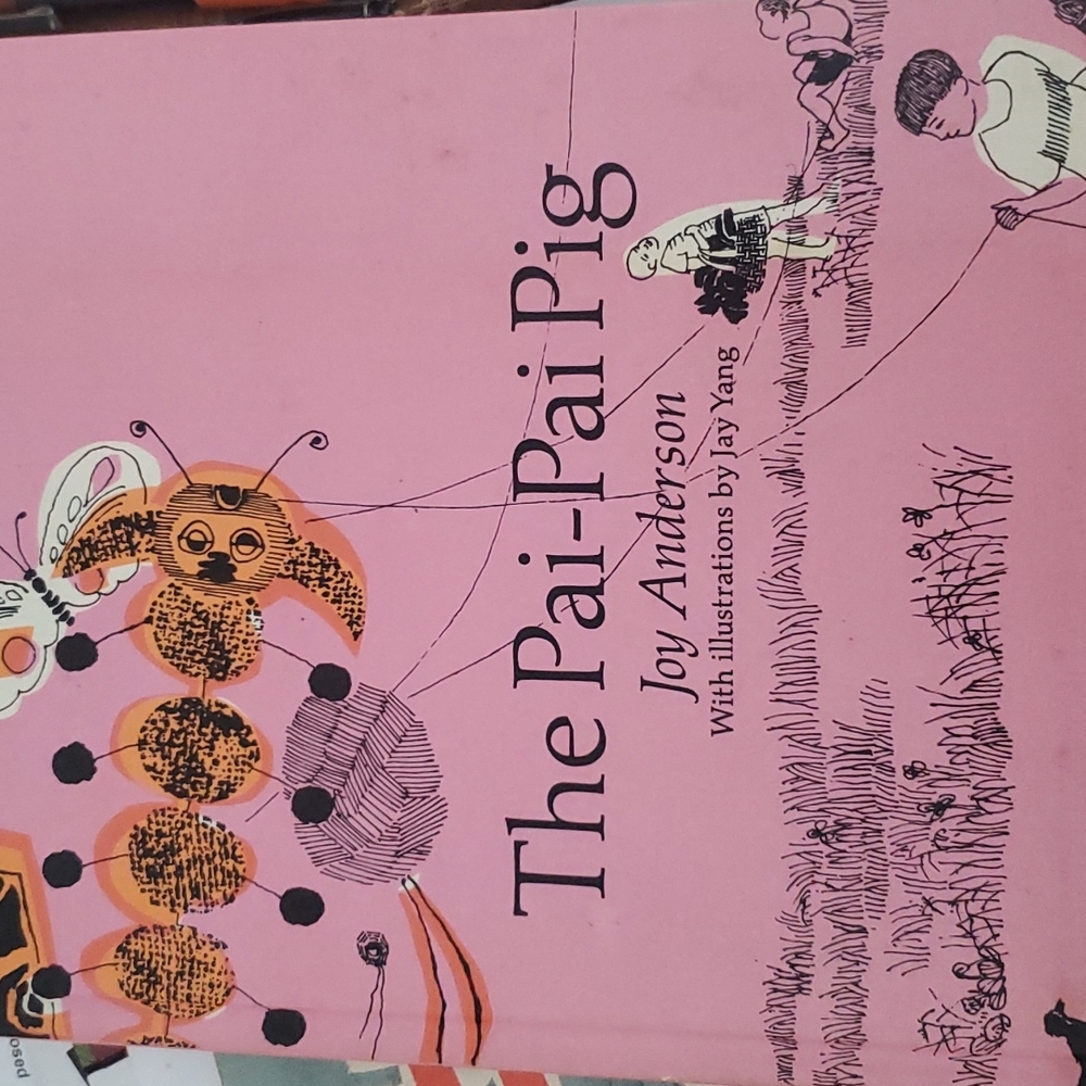 Vintage Pai Pai Pig Weekly Reader 1967 Book